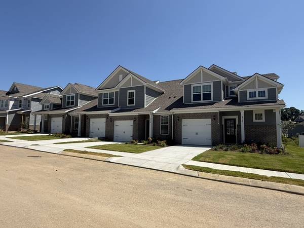 1744 Manuka Ln, Columbia, TN 38401