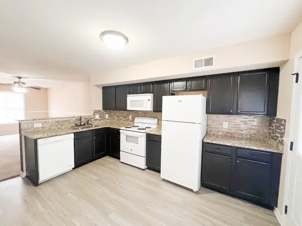 2276 McCormick Ln #C, Clarksville, TN 37040