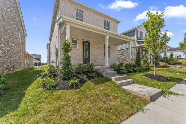 4042 Poplar Farms Dr, Franklin, TN 37067