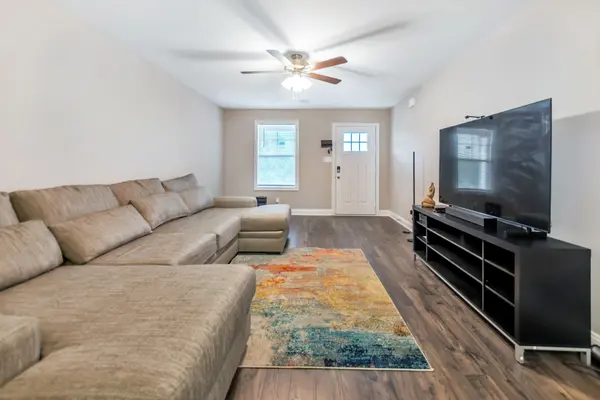 1307 Hugh Hunter Rd, Oak Grove, KY 42262