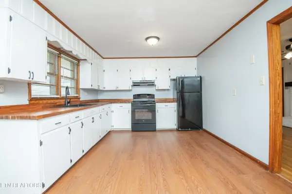 107 Hillcrest Lane, Kingston, TN 37763