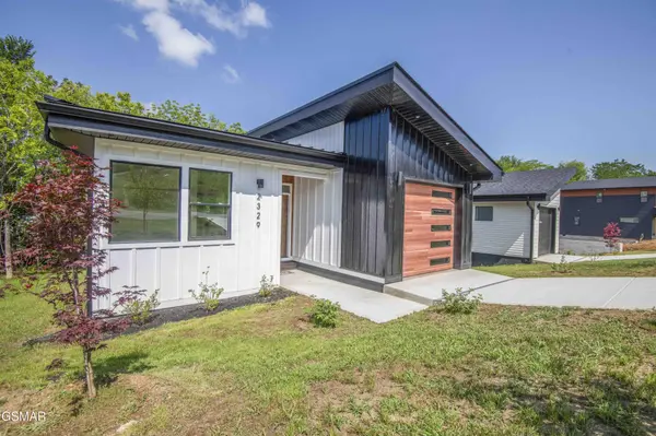 2329 Rock Gardens Drive, Sevierville, TN 37876