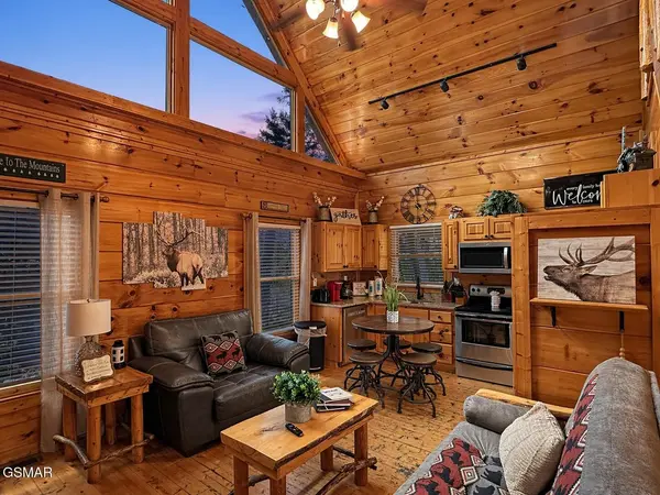 2251 Red Bud Road, Sevierville, TN 37876