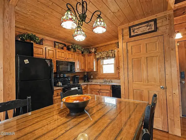 1619 JED Trail, Sevierville, TN 37862