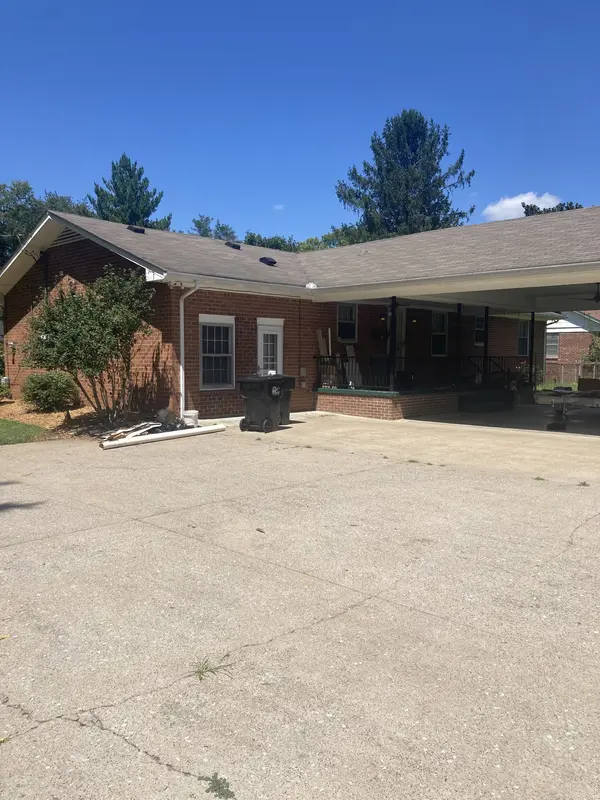 212 Wilson Ave, Murfreesboro, TN 37130