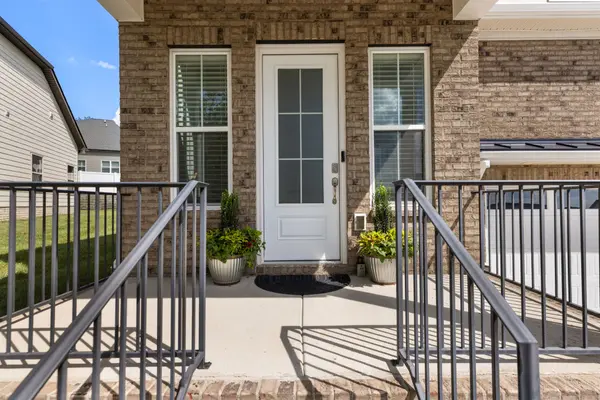 904 Chick Ct, Brentwood, TN 37027
