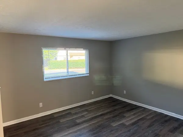 601 E Grundy St #C, Tullahoma, TN 37388