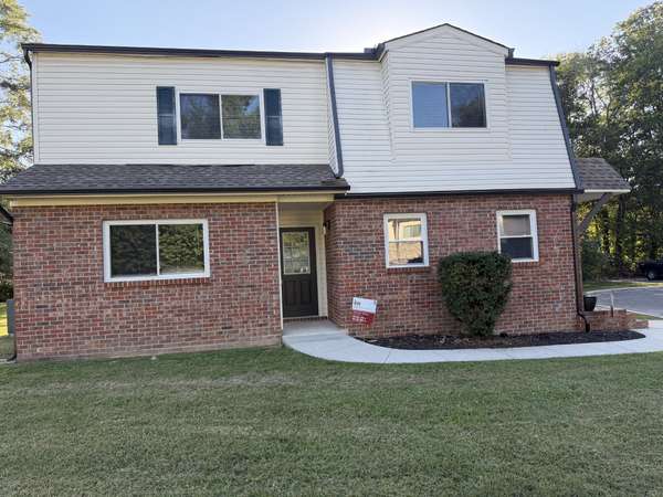 601 E Grundy St #C, Tullahoma, TN 37388