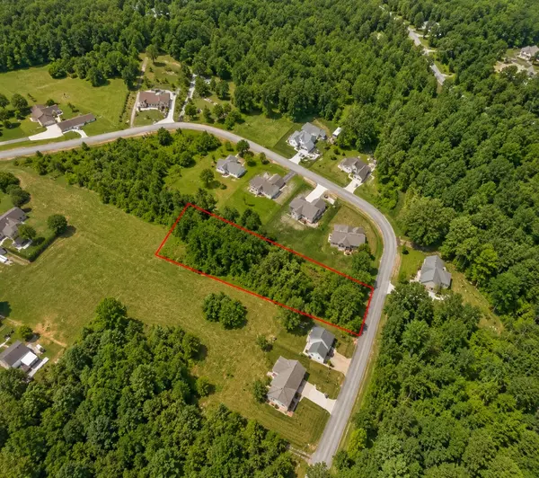 128 Twin Oaks Dr, Rockwood, TN 37854