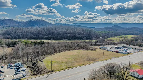1229 U.S. 411, Etowah, TN 37331