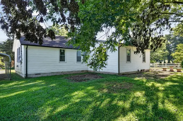 299 W Shellsford Rd, Mcminnville, TN 37110