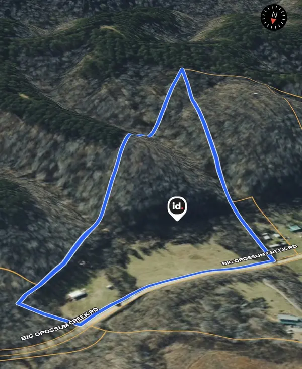 2280 Big Opossum Creek Rd, Linden, TN 37096