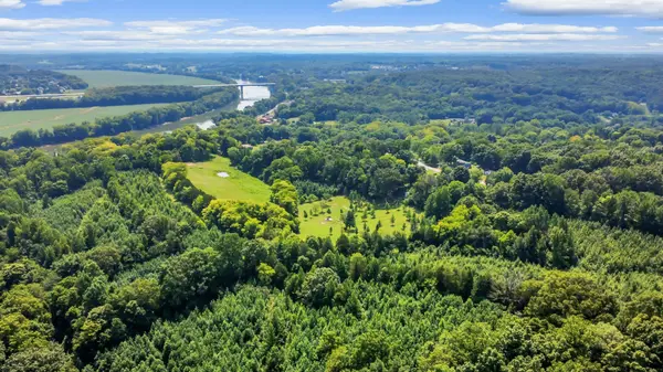 1436 River Rd, Clarksville, TN 37040