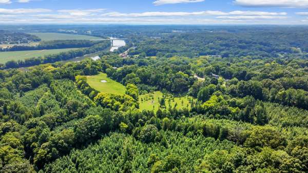 1436 River Rd, Clarksville, TN 37040