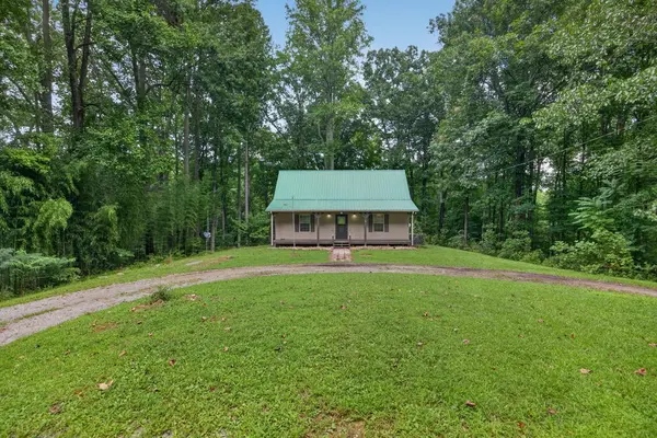 147 Ray Ln, Gainesboro, TN 38562