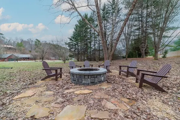 3919 Ole Smoky Way, Sevierville, TN 37862