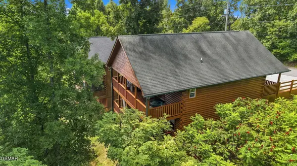 440 Oak Sky Way, Sevierville, TN 37876