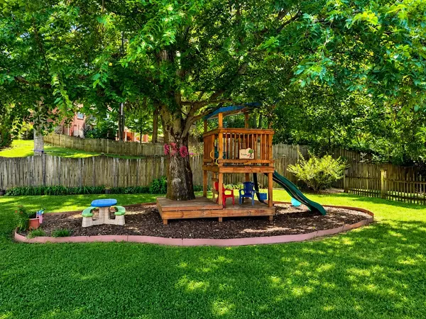 6104 Frontier Ln, Nashville, TN 37211