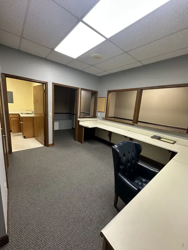 1805 N Jackson St, Tullahoma, TN 37388