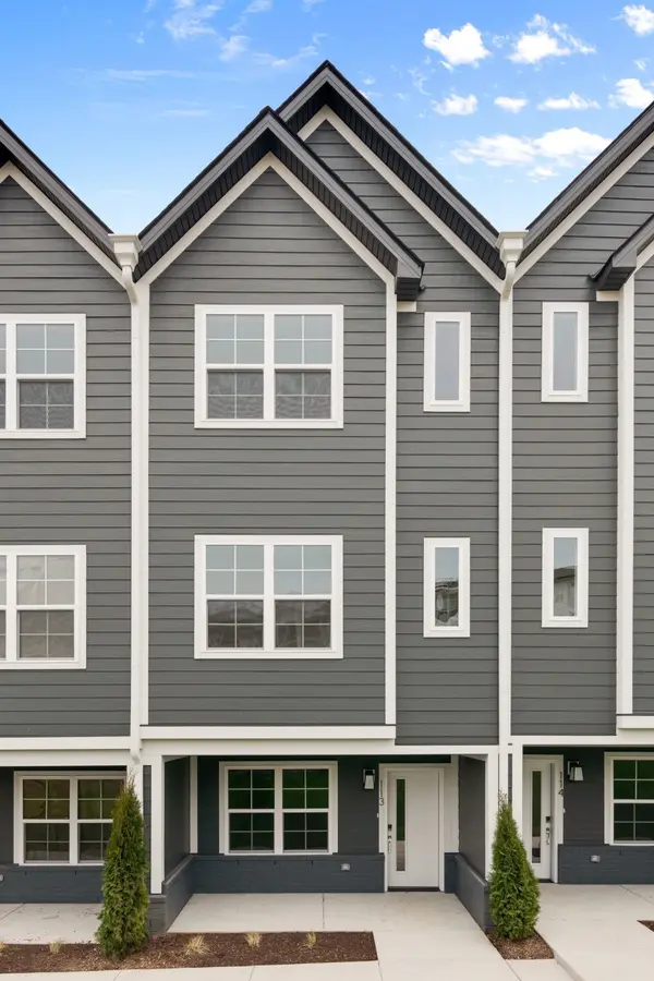 700 N DuPont Ave #104, Madison, TN 37115