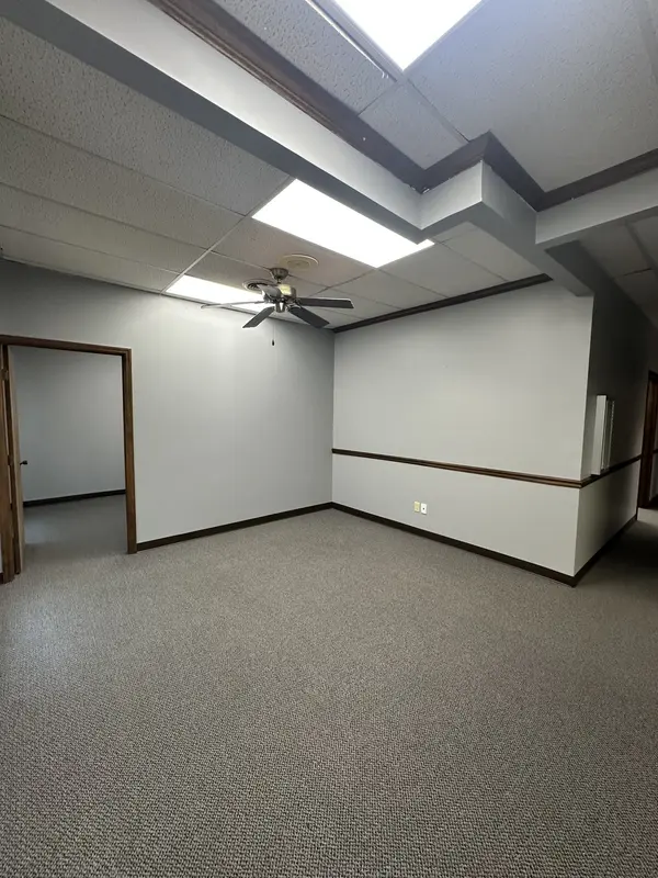 1805 N Jackson St, Tullahoma, TN 37388