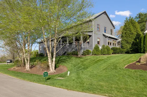 111 Harlinsdale Ct, Franklin, TN 37069