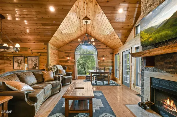 805 Sylvia Lane, Sevierville, TN 37876