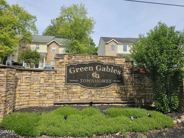 524 Allensville Road #APT 10, Sevierville, TN 37876