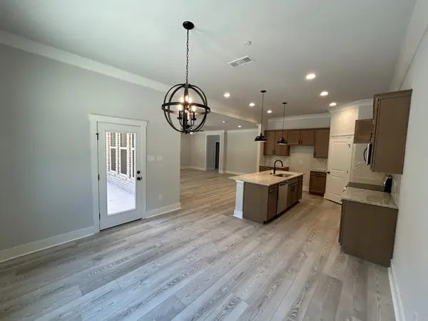 8732 Turnbull Dr, Pleasant View, TN 37146