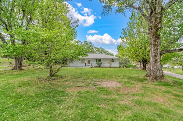 126 Hicks Ln, Rockwood, TN 37854