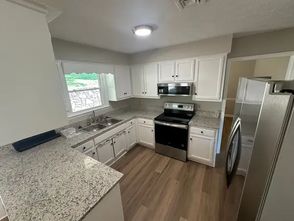 5159 Saundersville Rd, Old Hickory, TN 37138
