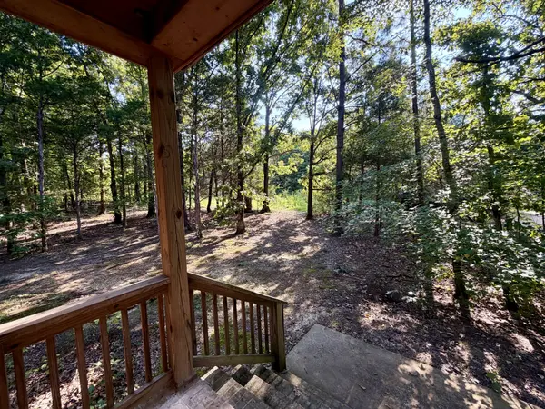 663 Promise Land Rd, Charlotte, TN 37036