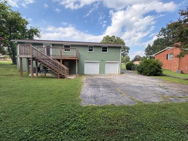 1614 Shady Cir, Lebanon, TN 37087