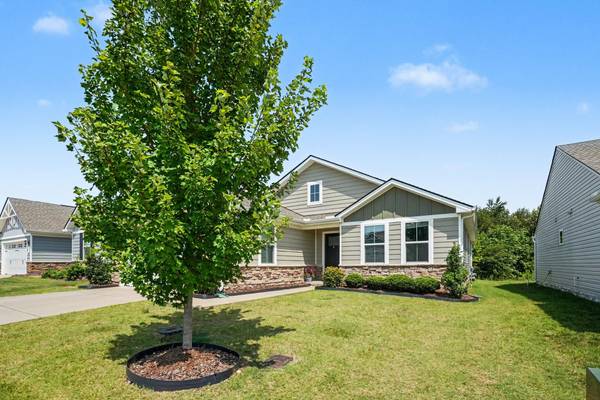 831 Wilkinson Ln, White House, TN 37188