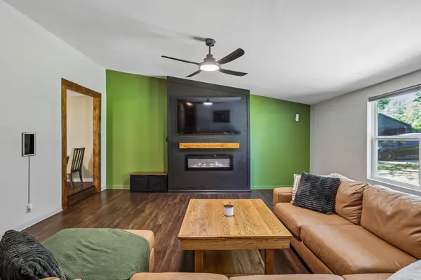 2078 Sears Roebuck Rd, Tullahoma, TN 37388