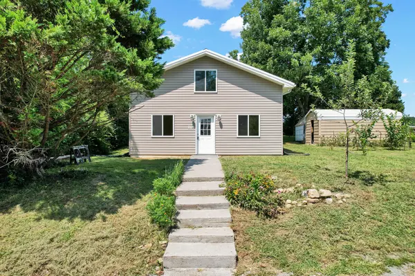 115 County Road 497, Etowah, TN 37331