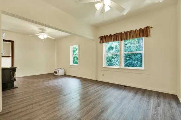 115 County Road 497, Etowah, TN 37331