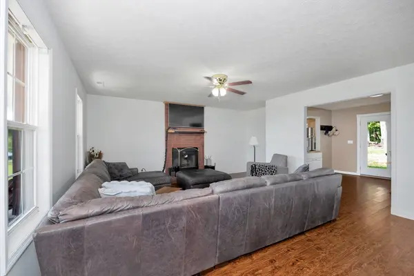 1501 Puncheon Branch Rd, Goodspring, TN 38460