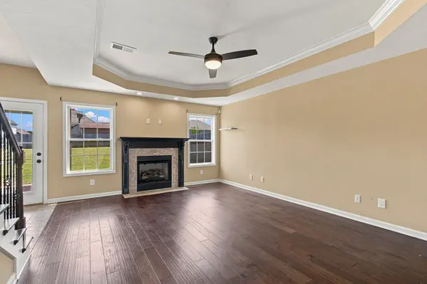 1317 Millet Dr, Clarksville, TN 37040