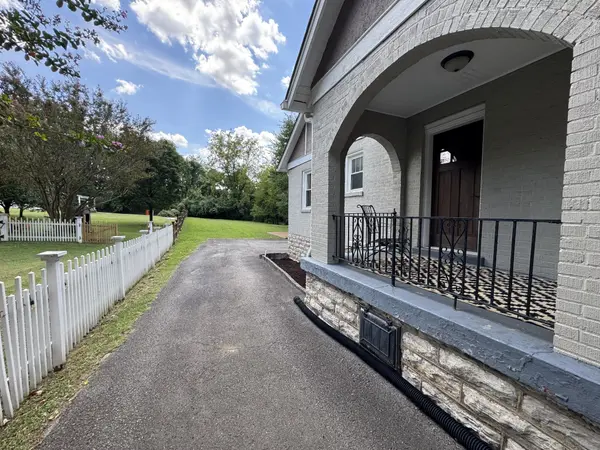 1300 Greenwood Ave, Nashville, TN 37206