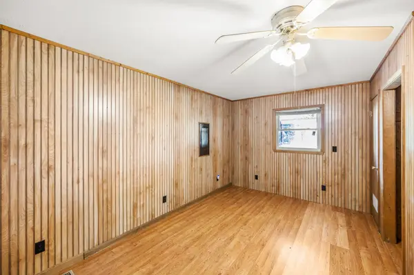 2225 Sand Ridge Rd, Lexington, TN 38351