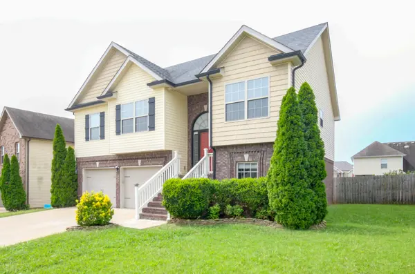 1442 Raven Rd, Clarksville, TN 37042