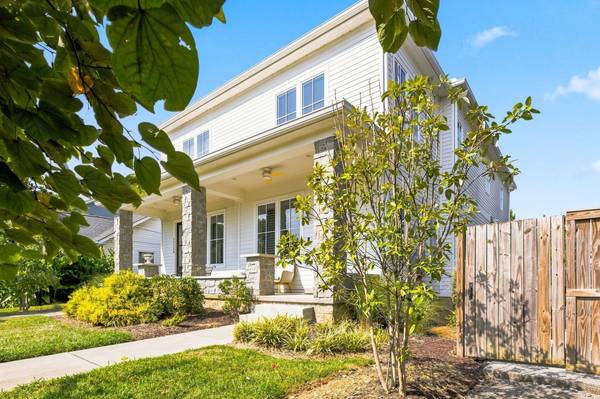 1812 5th Ave #N, Nashville, TN 37208