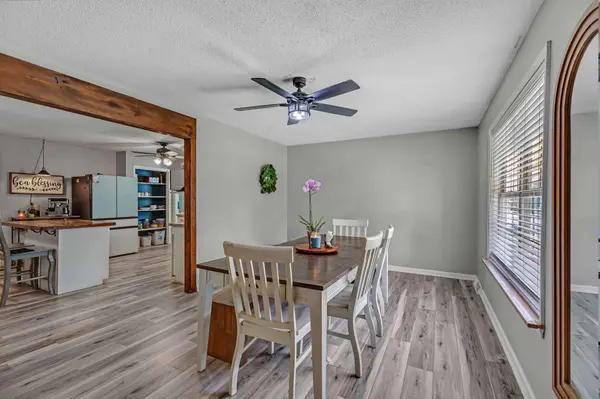 335 Winchester Road, Lenoir City, TN 37772