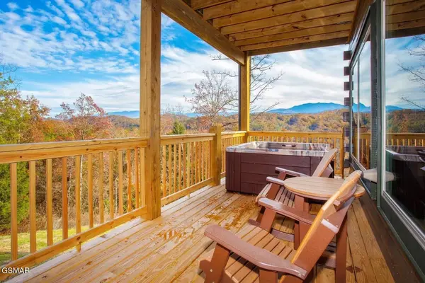 1740 Angela Starr Street, Sevierville, TN 37876