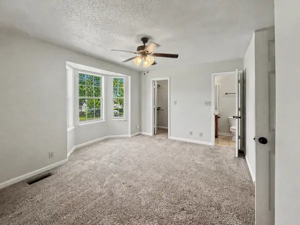 117 Oak Tree Dr, Oak Grove, KY 42262