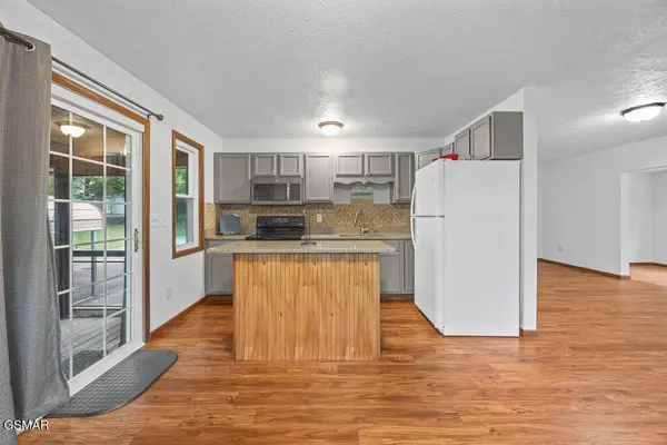 655 Smoky Mountain View Drive, Sevierville, TN 37876