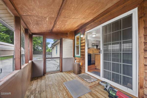 655 Smoky Mountain View Drive, Sevierville, TN 37876