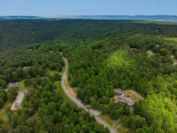 243 Roaring Creek Road, Dunlap, TN 37327
