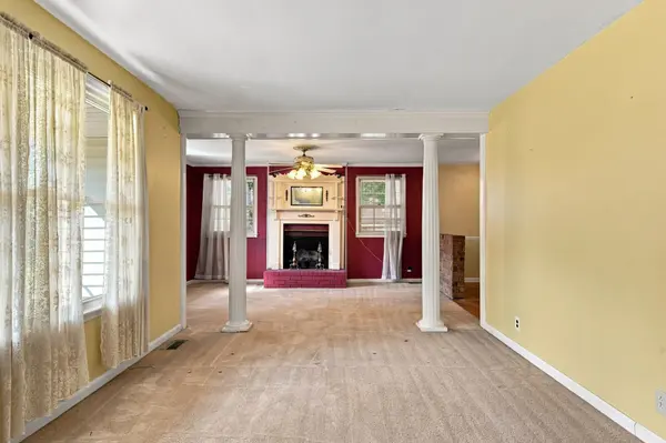 805 General Forrest Dr, Smyrna, TN 37167